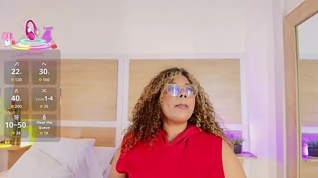 Snapshot of _nickypurple_ chatting on October 2025 07:18:01 PM nickypurple online show from October 2025 07:18:01 PM