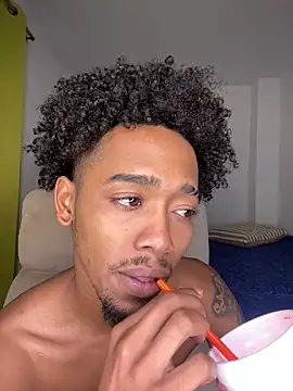 matatanlove online show from November 2025 04:01:01 AM