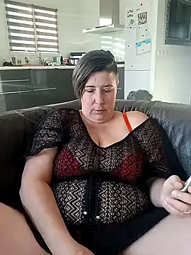 Snapshot of Evalibertinesexy chatting on February 2025 08:18:02 AM Evalibertinesexy online show from February 2025 08:18:02 AM