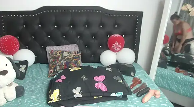 jellyfishhot online show from February 2025 01:33:01 AM