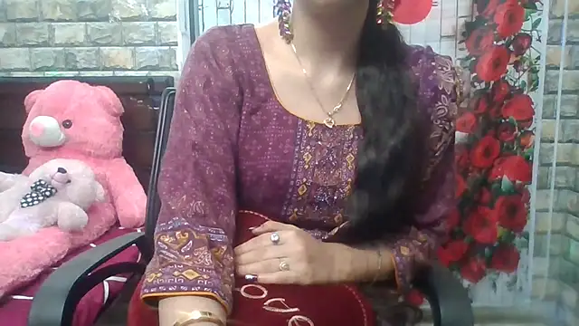 Sexy iknoor online show from February 2026 05:27:01 AM