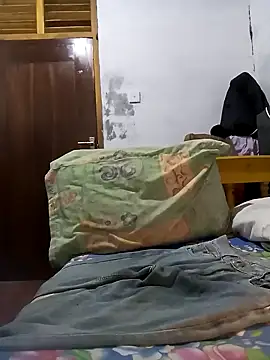 kaiz0217 online show from February 2025 07:36:01 PM