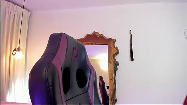 BonnieBad01 online show from October 2025 02:51:02 PM