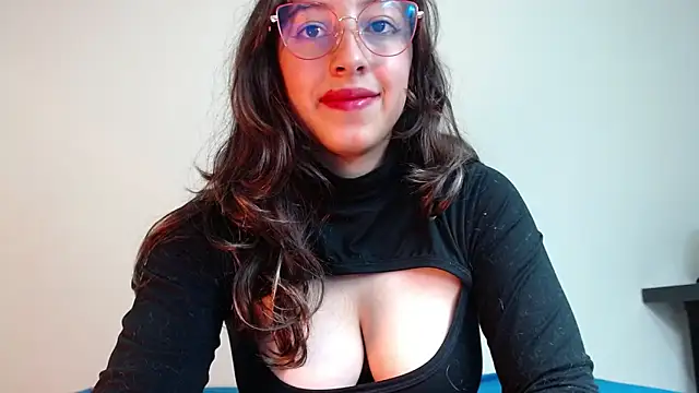 Snapshot of kute_Aliz chatting on March 2025 01:14:02 AM kute Aliz online show from March 2025 01:14:02 AM