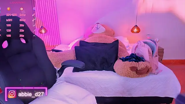 AbbieEdmond online show from November 2025 04:10:02 AM