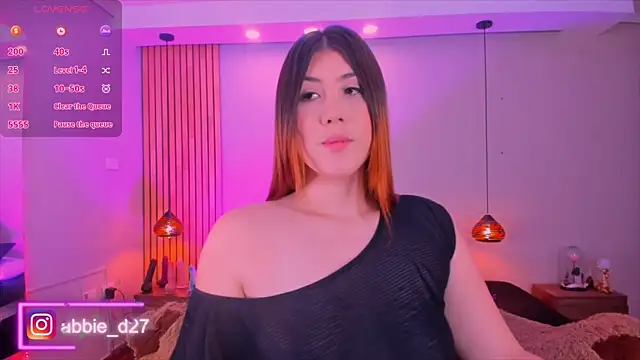 AbbieEdmond online show from December 2025 04:40:02 AM