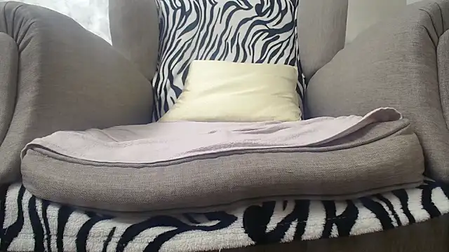 Snapshot of Web_Lady chatting on March 2025 07:27:01 PM Web Lady online show from March 2025 07:27:01 PM