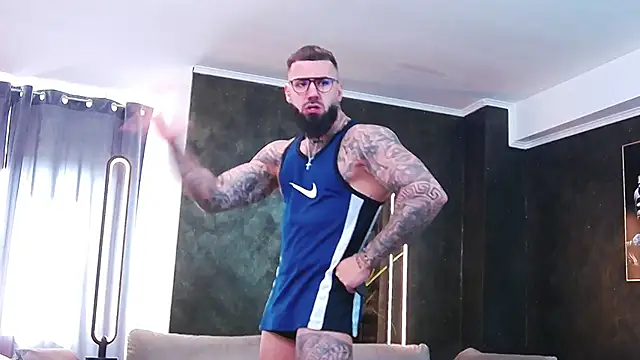 masterkingofmusclee online show from March 2025 07:32:01 AM