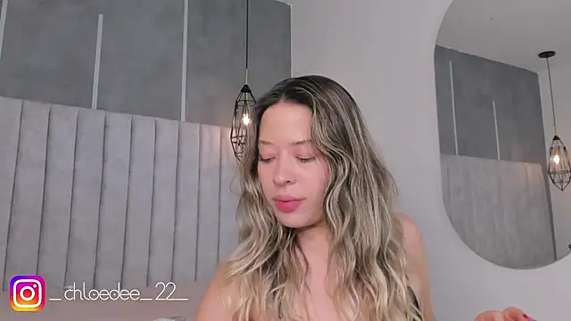 Snapshot of chloe_d chatting on January 2025 02:46:02 PM chloe d online show from January 2025 02:46:02 PM