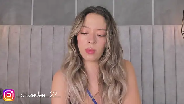 Snapshot of chloe_d chatting on March 2025 12:04:02 PM chloe d online show from March 2025 12:04:02 PM