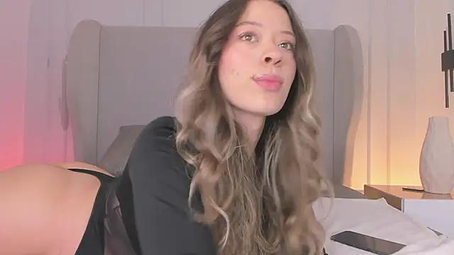 Snapshot of chloe_d chatting on November 2025 12:45:02 PM chloe d online show from November 2025 12:45:02 PM