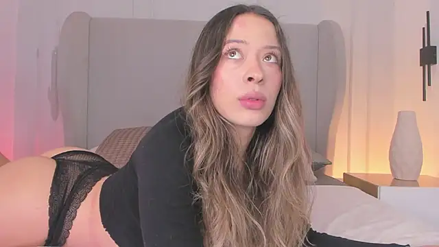 Snapshot of chloe_d chatting on November 2025 11:42:02 AM chloe d online show from November 2025 11:42:02 AM