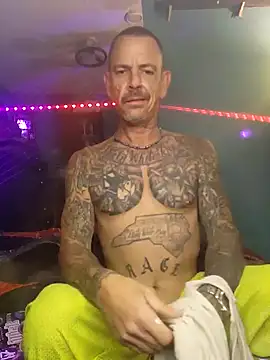 deepstroker42071 online show from December 2024 12:47:01 PM