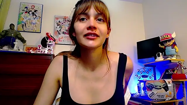 Snapshot of Pretty-10Woman chatting on December 2024 08:27:02 PM Pretty-10Woman online show from December 2024 08:27:02 PM