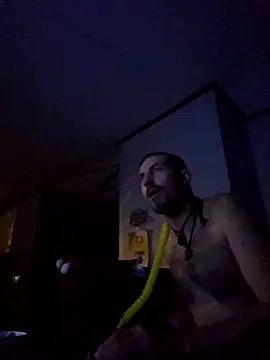 Snapshot of Bi_curious86 chatting on December 2025 09:29:02 AM Bi curious86 online show from December 2025 09:29:02 AM