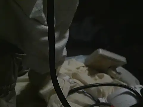 Snapshot of Bi_curious86 chatting on February 2026 03:21:01 AM Bi curious86 online show from February 2026 03:21:01 AM