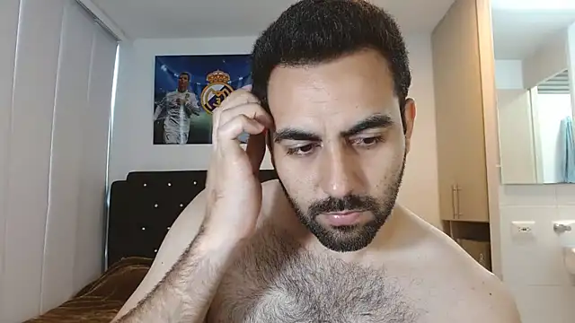 Snapshot of omarmohammedhot2 chatting on December 2024 03:53:02 PM omarmohammedhot2 online show from December 2024 03:53:02 PM