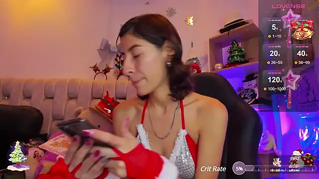 Snapshot of Gorgeous_Team chatting on December 2024 08:05:02 PM Gorgeous Team online show from December 2024 08:05:02 PM