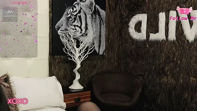 LaraKent online show from February 2025 06:21:01 AM