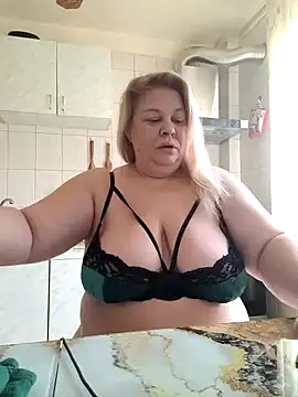 AriannaMilf online show from September 2025 07:46:02 AM