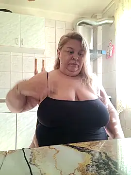 AriannaMilf online show from November 2025 09:54:02 AM