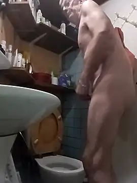 Snapshot of petitpeps84 chatting on February 2025 09:30:02 AM petitpeps84 online show from February 2025 09:30:02 AM