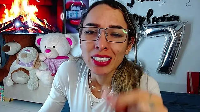 Niky 777 online show from December 2025 03:01:01 AM