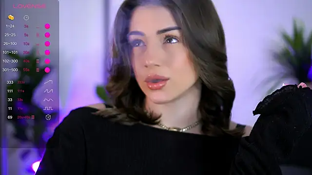 Snapshot of AishaCarter chatting on January 2026 05:38:02 PM AishaCarter online show from January 2026 05:38:02 PM