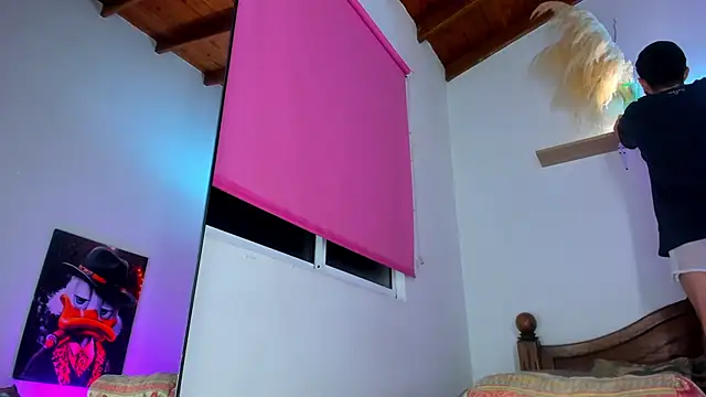 Juan Castano online show from October 2025 06:14:02 AM