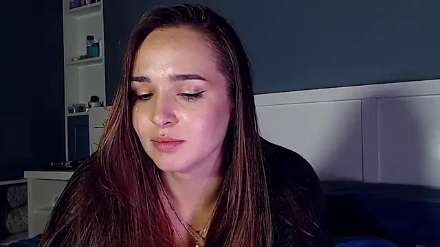 MeIisaLove online show from December 2024 04:55:02 PM