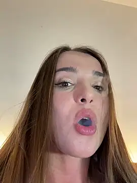 MeIisaLove online show from December 2024 04:53:02 AM