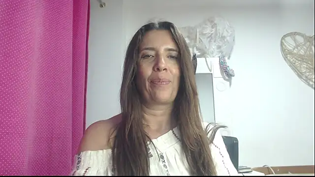 Victoria meester online show from February 2025 12:06:01 AM