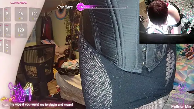 Snapshot of Faye_Wilde chatting on March 2025 06:33:02 AM Faye Wilde online show from March 2025 06:33:02 AM