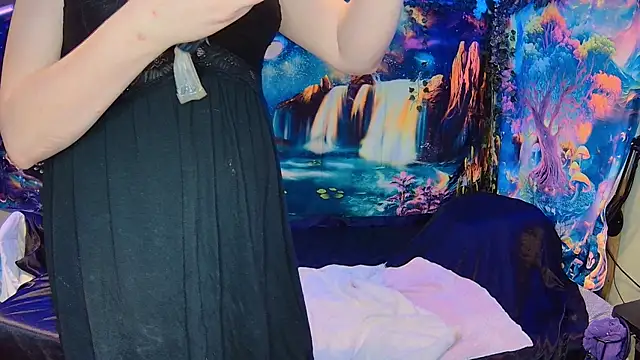 Snapshot of Faye_Wilde chatting on March 2025 04:41:01 AM Faye Wilde online show from March 2025 04:41:01 AM