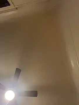 xocrybaby online show from November 2025 10:25:02 PM