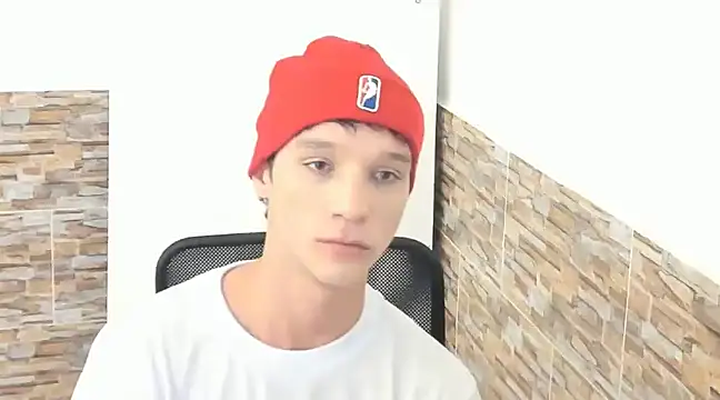 Snapshot of angelcortes chatting on December 2024 06:21:01 PM angelcortes online show from December 2024 06:21:01 PM