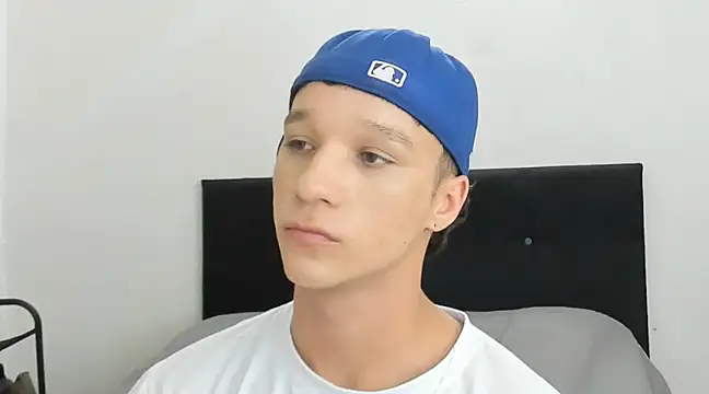 angelcortes online show from December 2024 12:09:02 PM