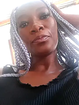 Snapshot of NikkiDickSavage chatting on March 2025 01:57:02 PM NikkiDickSavage online show from March 2025 01:57:02 PM