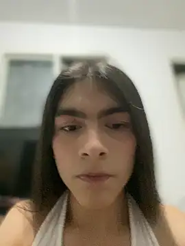 Snapshot of valendoll chatting on October 2025 03:07:02 AM valendoll online show from October 2025 03:07:02 AM