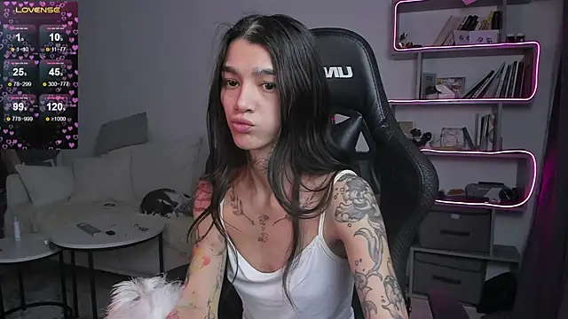 vinkitinkii online show from February 2025 09:46:02 AM