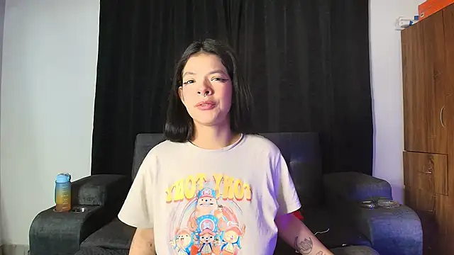 yungelitamor  online show from September 2025 05:20:01 AM