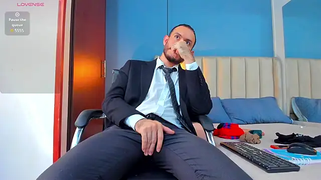 jeanpiere  online show from February 2025 02:29:02 PM