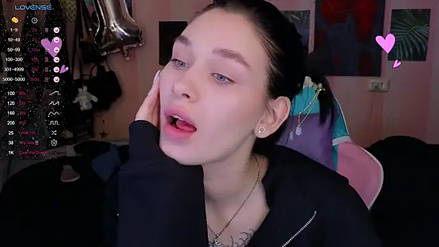 Snapshot of Amanda_Tender chatting on February 2025 09:31:02 PM Amanda Tender online show from February 2025 09:31:02 PM