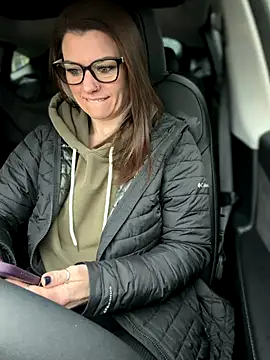 LadyLena1 online show from January 2026 07:05:02 PM