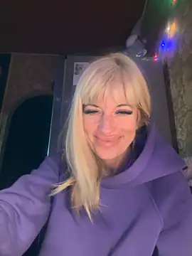 AlinaGrosu online show from February 2025 12:30:01 AM