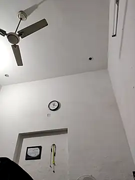 ZIMMY25 online show from November 2025 06:39:01 PM