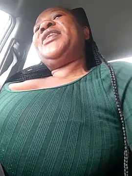 Snapshot of Bootyliciousbbw12 chatting on October 2025 06:28:02 AM Bootyliciousbbw12 online show from October 2025 06:28:02 AM