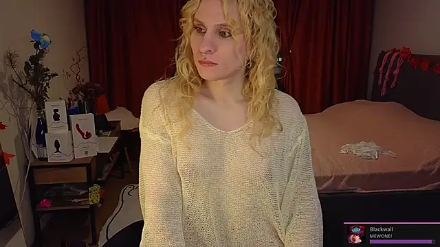 Lori Myaf online show from December 2024 02:35:02 PM