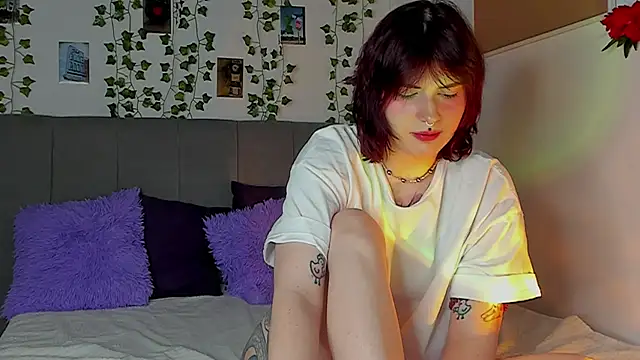 miss Lizzy online show from January 2025 04:22:02 AM