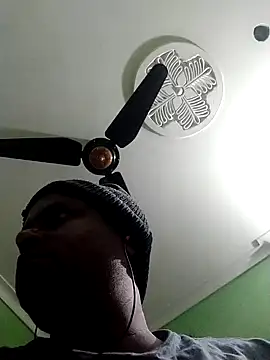 Snapshot of Niladri1410 chatting on January 2025 07:49:01 PM Niladri1410 online show from January 2025 07:49:01 PM